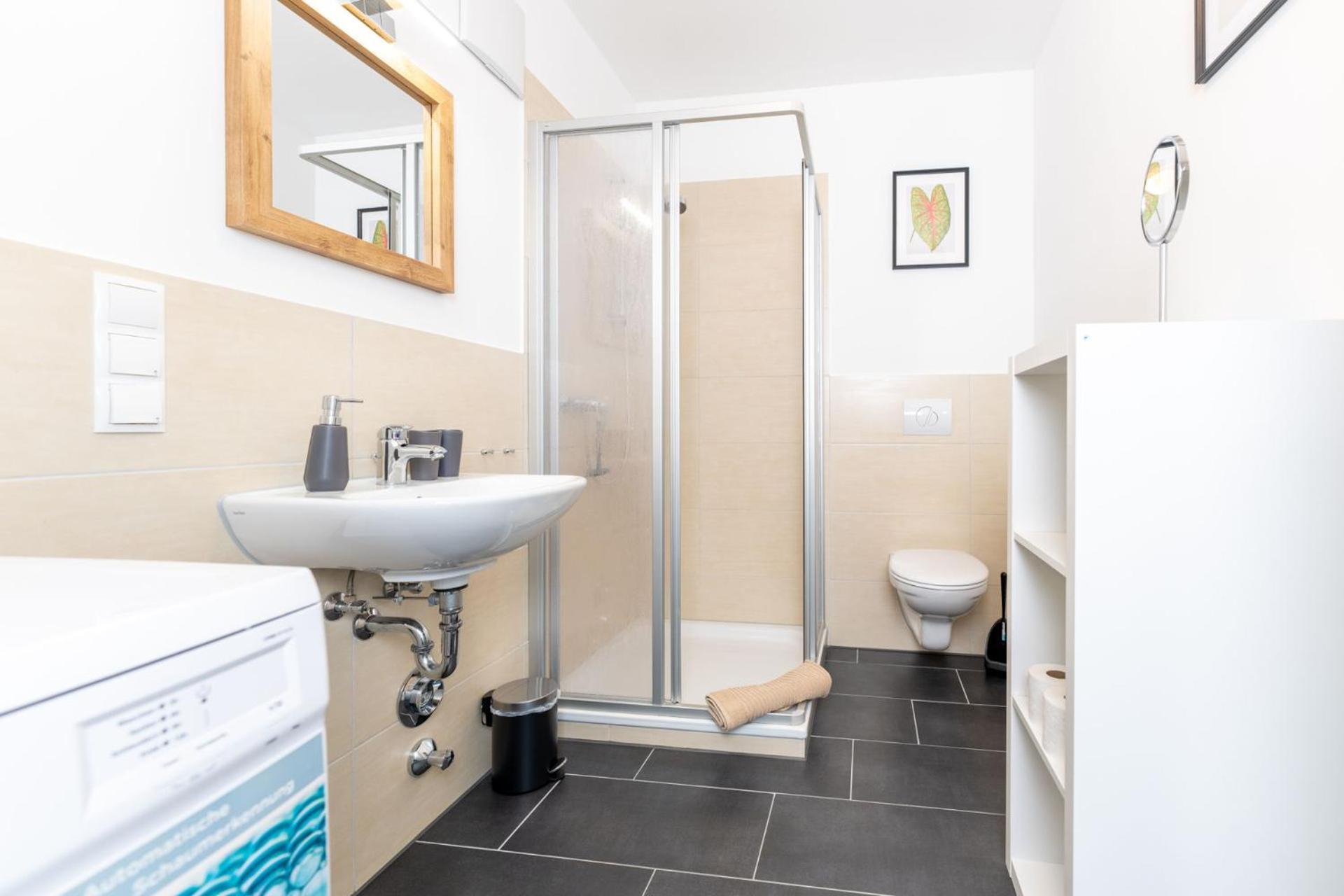 Modernes Apartment Mit Privatem Stellplatz Wenige Minuten Von Der Innenstadt & Mosel Koblenz  Exteriör bild